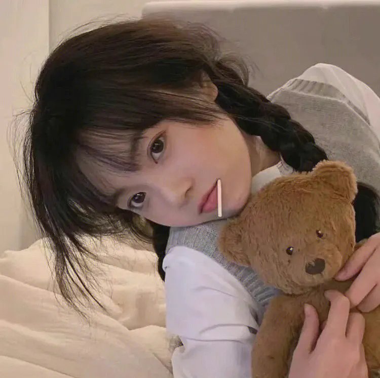 瓢虫少女第一季 海报